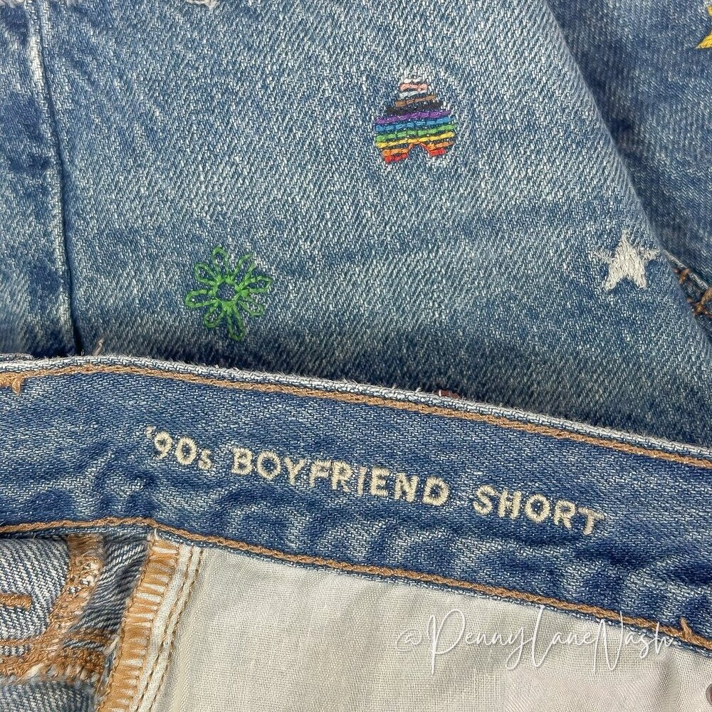 American Eagle Denim '90s Boyfriend Short Embroidered Indigo - Picture 12 of 12